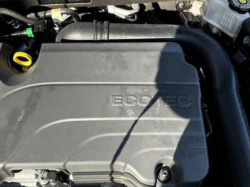 Used 2023 Chevrolet Malibu LT image 29