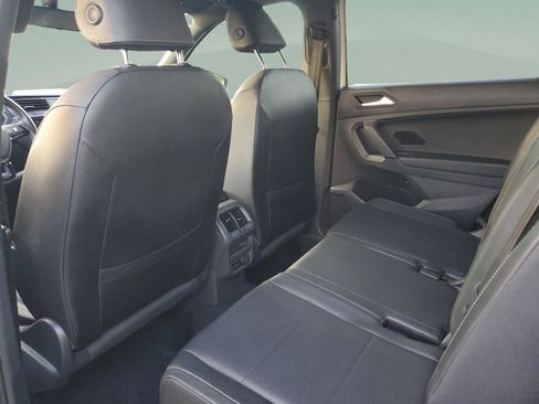 Used 2019 Volkswagen Tiguan S FWD image 6