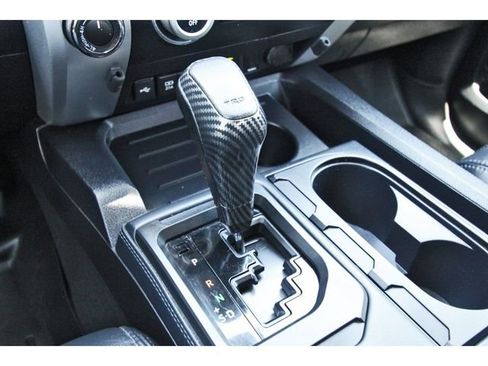 Used 2021 Toyota Tundra Platinum AWD/4WD image 26
