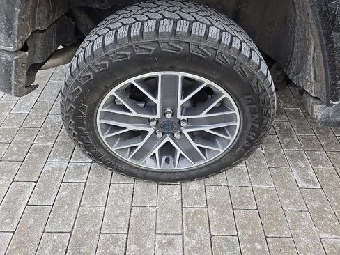 Used 2024 Jeep Wrangler High Altitude image 13