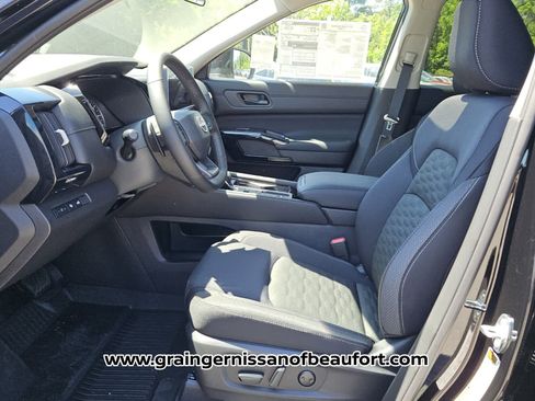 New 2026 Nissan Pathfinder SV FWD image 3