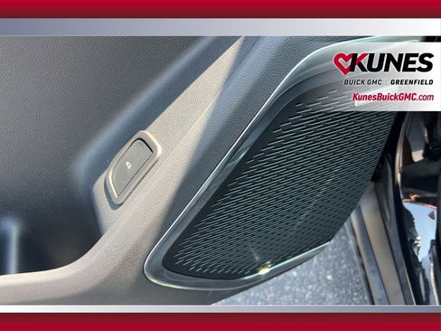 New 2025 GMC Acadia Elevation w/ Elevation Premium Package FWD image 19