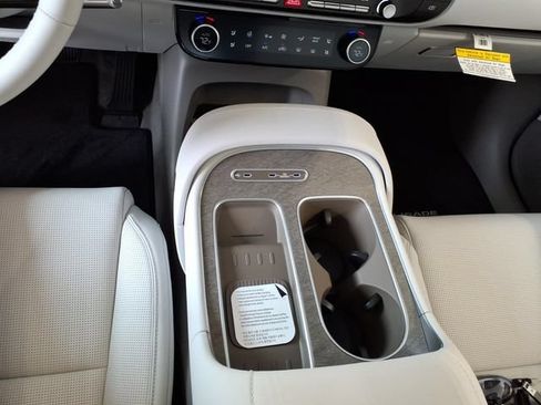 New 2026 Hyundai Palisade Limited FWD image 16