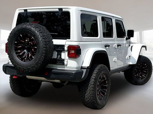 Used 2020 Jeep Wrangler Unlimited Rubicon AWD/4WD image 6