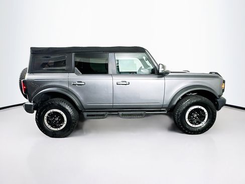 Used 2022 Ford Bronco Outer Banks w/ Sasquatch Package image 10