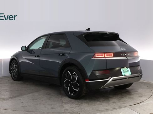 Used 2024 Hyundai Ioniq 5 SEL image 17