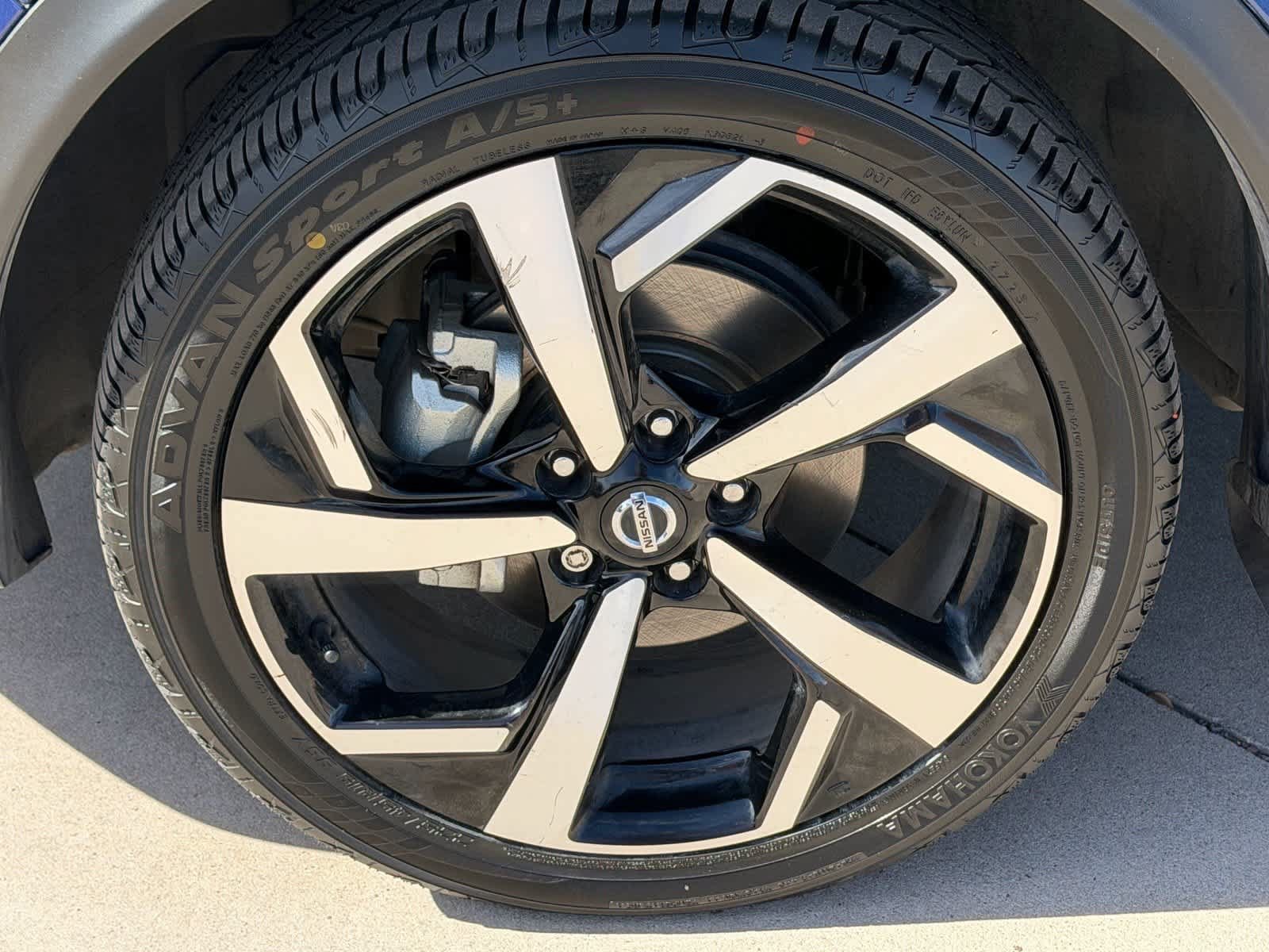Certified 2022 Nissan Rogue Sport SL FWD image 10