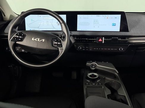 Used 2024 Kia EV6 Wind image 14