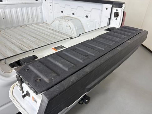 Used 2024 GMC Sierra 1500 SLE RWD image 39