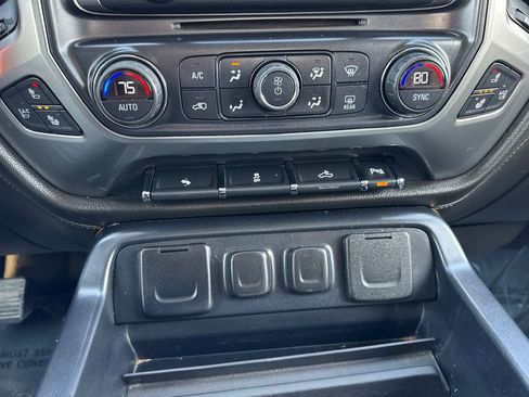 Used 2015 Chevrolet Silverado 2500 LTZ image 23