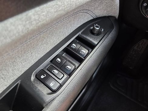 Certified 2025 Jeep Compass Sport AWD/4WD image 22
