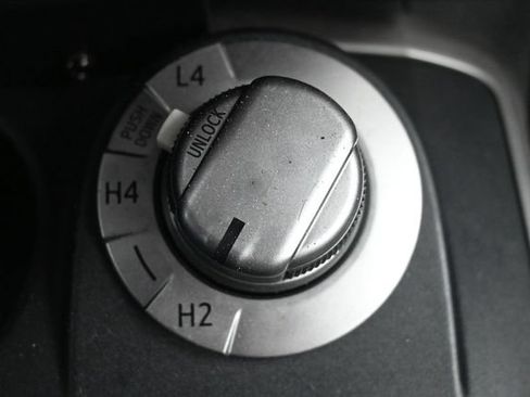 Used 2015 Toyota 4Runner SR5 Premium AWD/4WD image 19