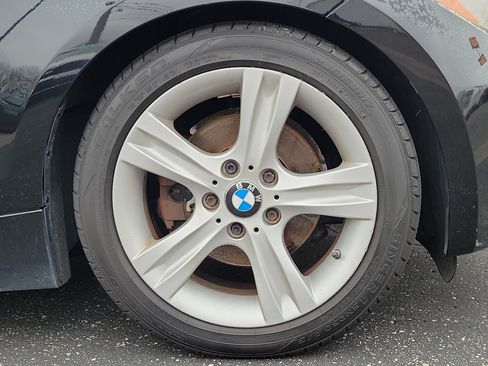 Used 2009 BMW 128i Convertible RWD image 5