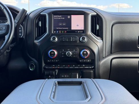 Used 2019 GMC Sierra 1500 AT4 w/ AT4 Premium Package AWD/4WD image 26