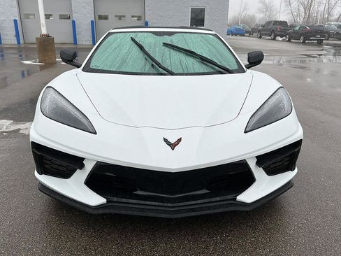 Used 2023 Chevrolet Corvette Stingray Coupe w/ Z51 Performance Package image 9
