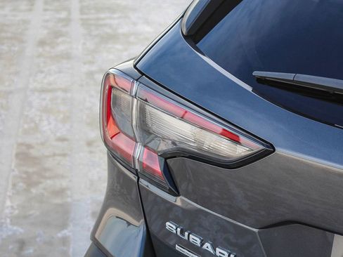 Used 2023 Subaru Outback Limited image 7