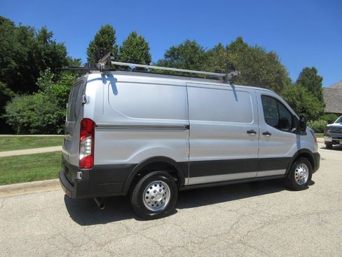 Used 2021 Ford Transit 250 Low Roof AWD image 9