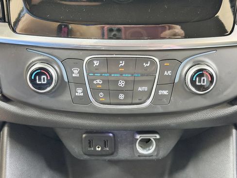 Used 2019 Chevrolet Traverse LS FWD image 50