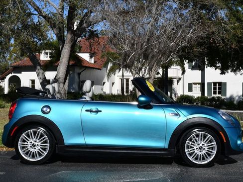 Used 2017 MINI Cooper S image 45