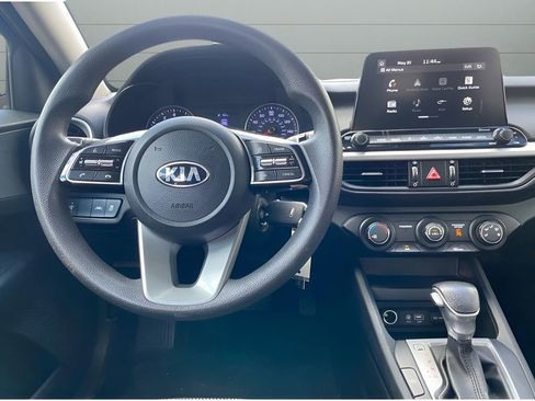 Used 2020 Kia Forte LXS image 9