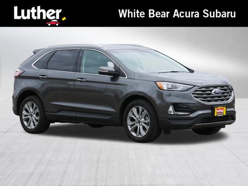 Used 2019 Ford Edge Titanium FWD image 1