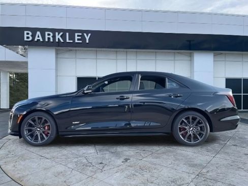 New 2026 Cadillac CT4 V w/ Technology Package image 4