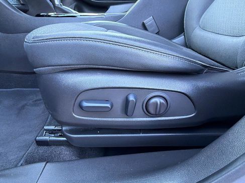 Certified 2023 Buick Encore GX Select image 20