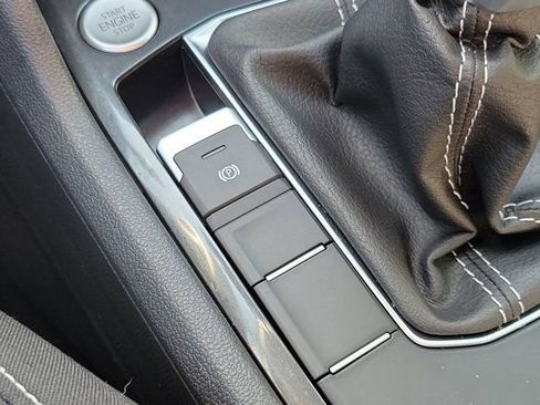 Used 2023 Volkswagen Tiguan S FWD image 28