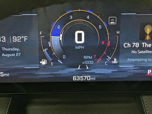 Used 2025 Chevrolet Equinox LT w/ Safety and Technology Package FWD image 5