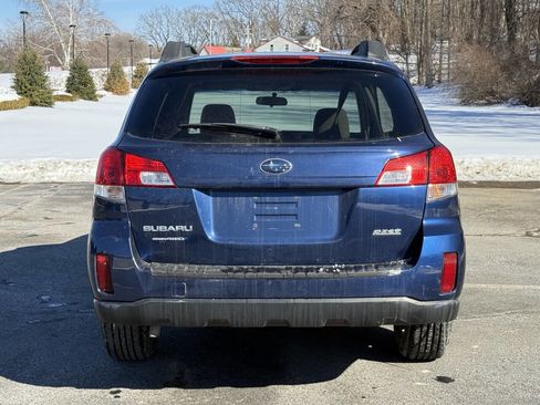 Used 2011 Subaru Outback 2.5i Premium w/ All-Weather Pkg image 3