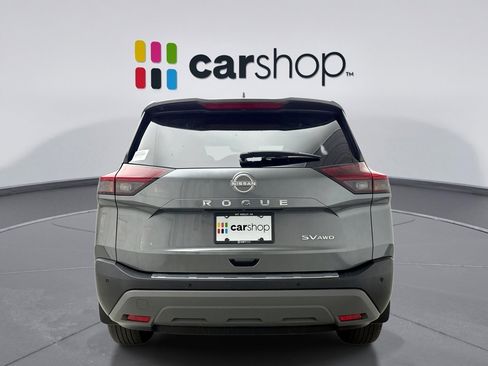 Used 2023 Nissan Rogue SV w/ SV Premium B Package image 4