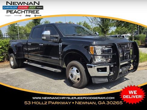 Used 2017 Ford F350 Lariat w/ Lariat Ultimate Package AWD/4WD image 1