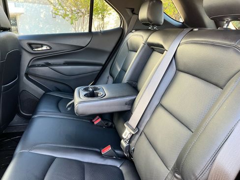 Used 2022 Chevrolet Equinox LT image 24