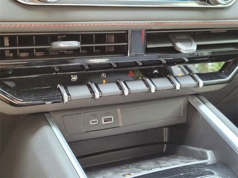 New 2025 Chevrolet Colorado Z71 w/ Technology Package image 19