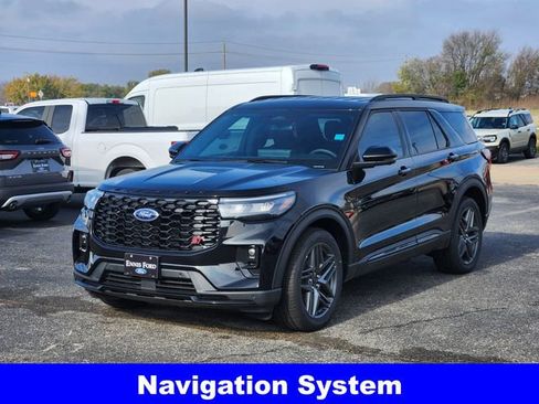 New 2026 Ford Explorer ST image 3
