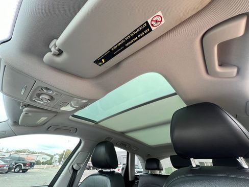 Used 2016 Audi Q5 2.0T Premium Plus w/ Technology Package image 7