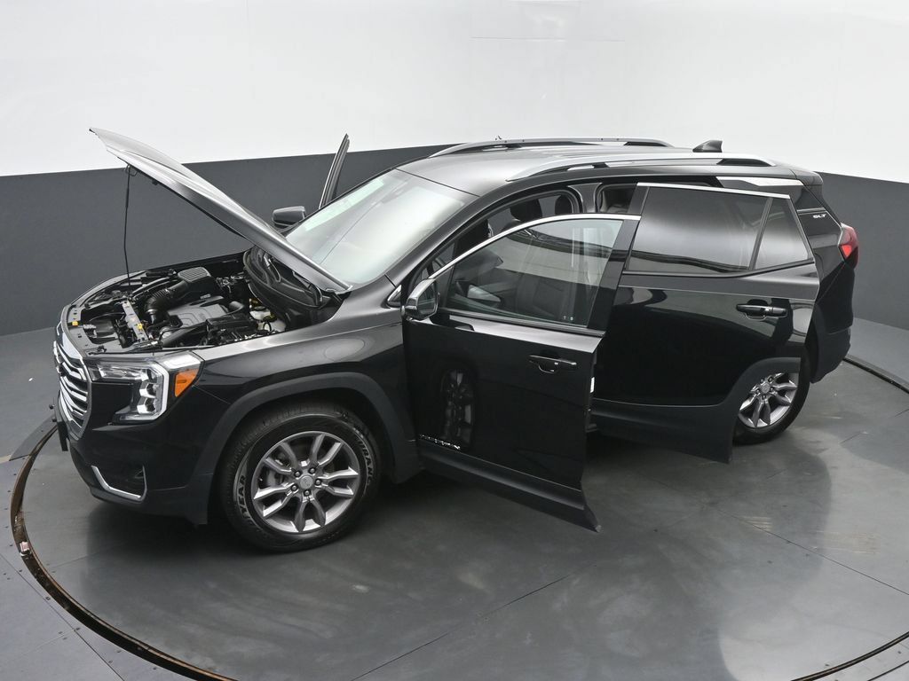 Used 2024 GMC Terrain SLT AWD/4WD image 66