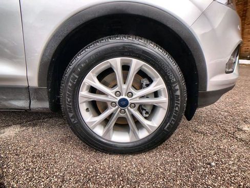 Used 2019 Ford Escape SEL AWD/4WD image 10