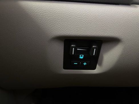 Used 2014 Chevrolet Silverado 2500 LTZ w/ LTZ Plus Package image 42