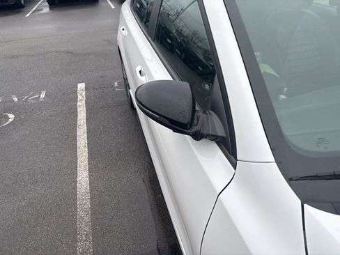 Used 2022 Kia Forte GT-Line w/ GT-Line Premium Package image 7