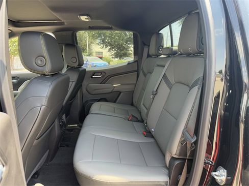 New 2025 Chevrolet Colorado ZR2 w/ Technology Package image 28