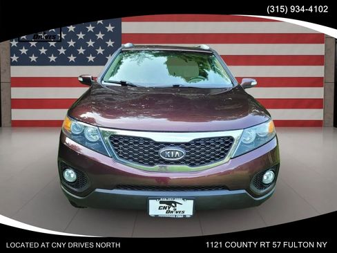 Used 2013 Kia Sorento LX AWD/4WD image 2