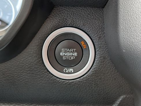 Used 2020 RAM 1500 Big Horn AWD/4WD image 29