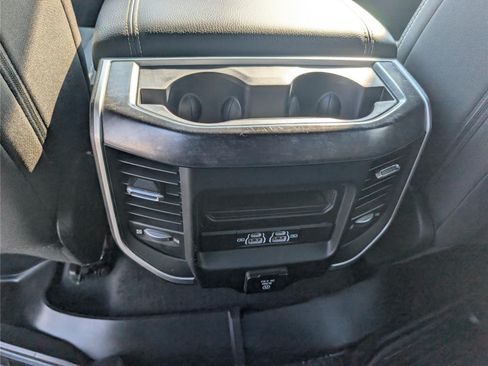 Used 2022 RAM 1500 Big Horn AWD/4WD image 18