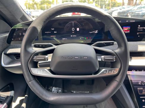 Used 2024 Lucid Air Touring AWD/4WD image 33