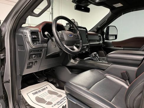 Used 2021 Ford F150 Lariat w/ Equipment Group 502A High AWD/4WD image 20