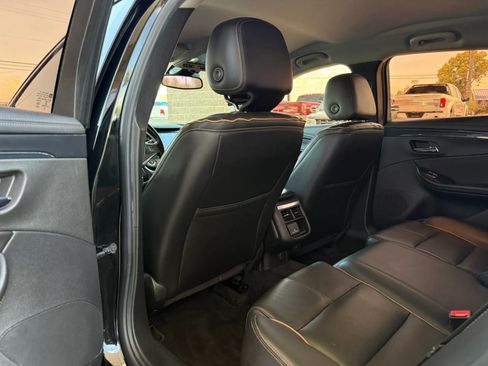 Used 2016 Chevrolet Impala LTZ FWD image 41