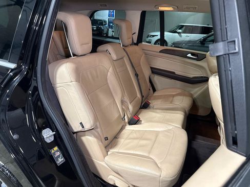 Used 2017 Mercedes-Benz GLS 450 4MATIC w/ Premium Package image 31