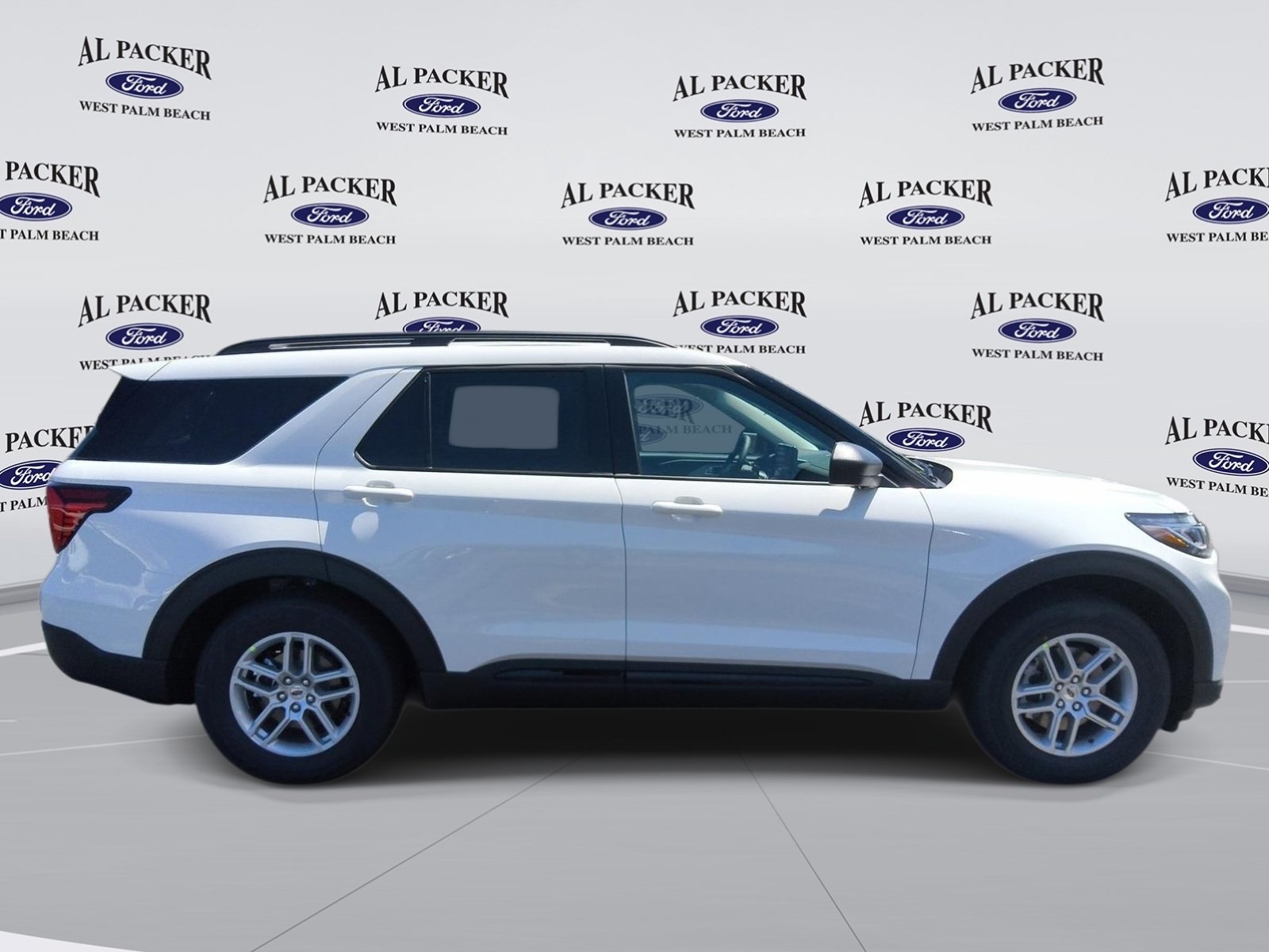 New 2026 Ford Explorer Active w/ Active Comfort Package RWD image 6