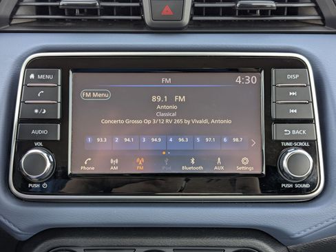 Used 2023 Nissan Versa SV FWD image 24